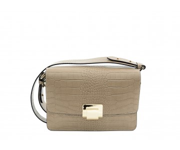 Camelia Roma - Your saffiano leather handbag in light brown at  cameliaroma.com #cameliaroma