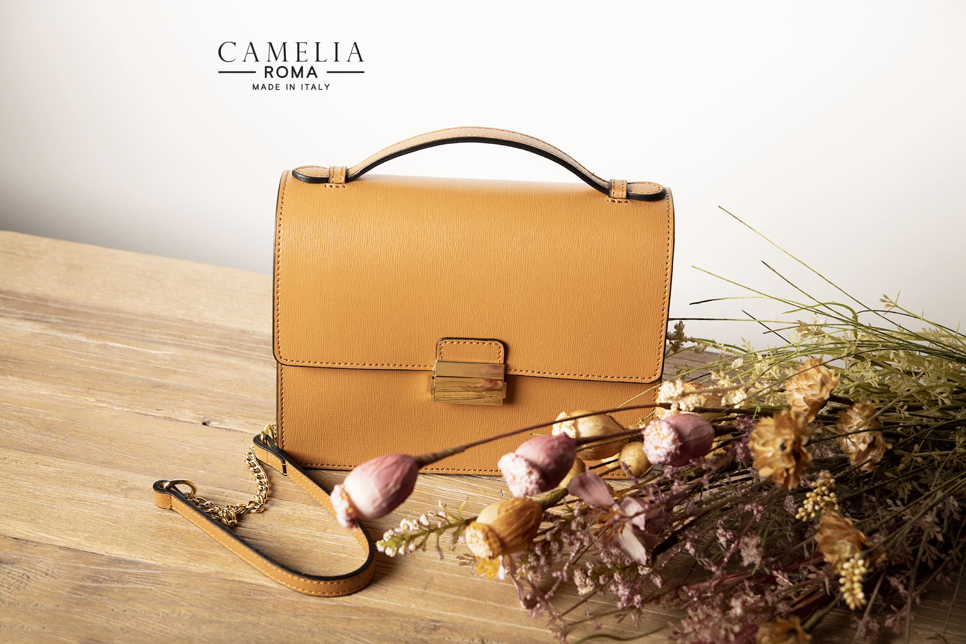 Grained leather tote bag - Camelia Roma